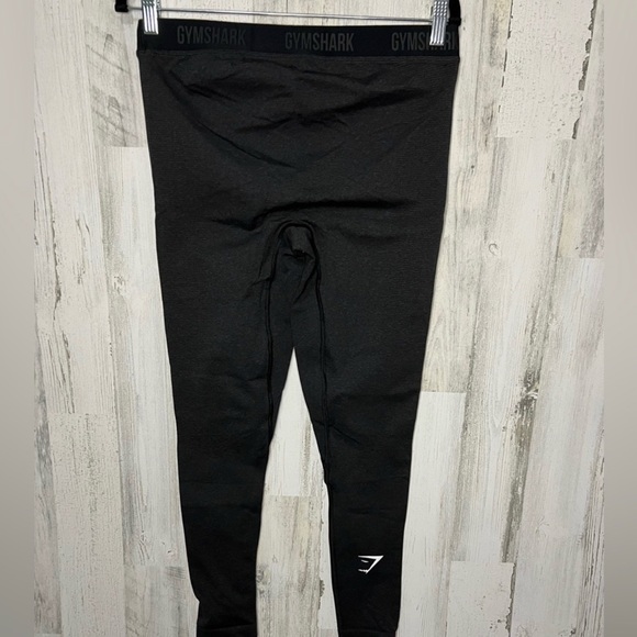 BRAND NEW NWOT GymShark Dark Gray Vital Seamless Compression Men's Size X Large - Picture 1 of 5